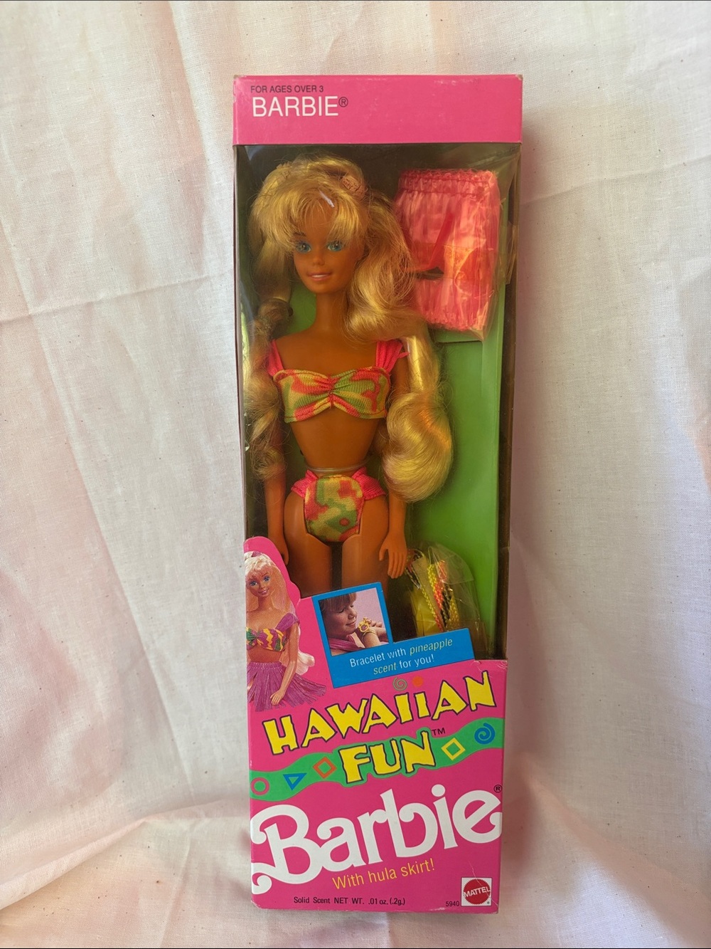 Hawaiian Fun Barbie vintage NIB